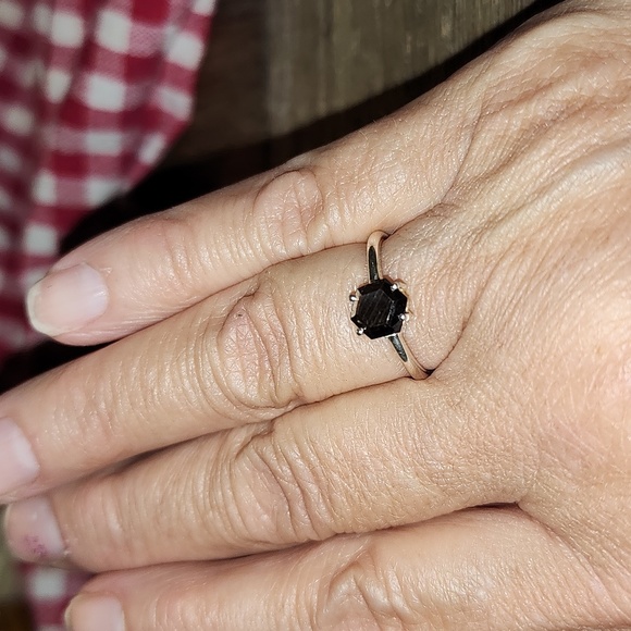 Brown sapphire ring - Picture 3 of 5